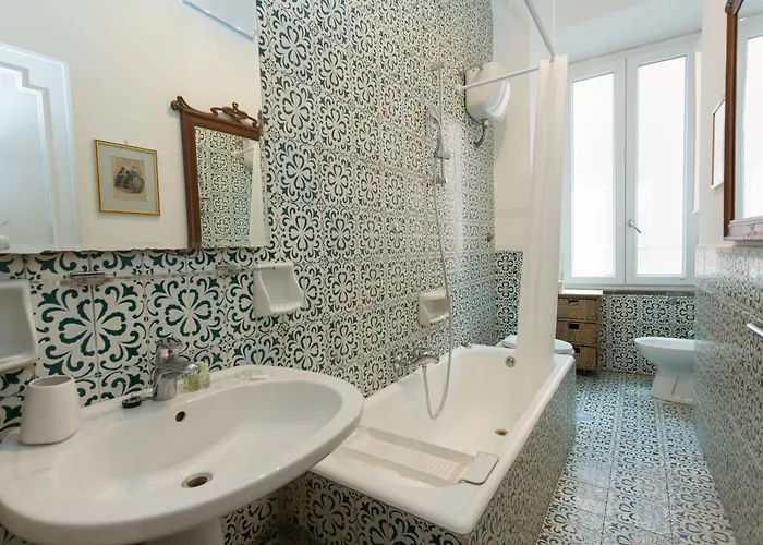 Campo De Fiori Lovely Apartment